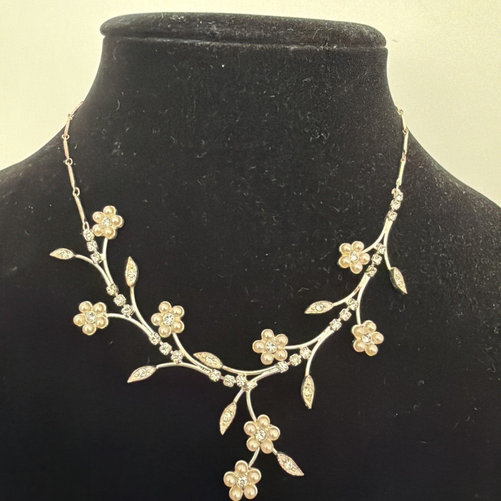 Silver Tone Flower Fantasy Necklace Faux Pearl Rhinestones Adj 18”